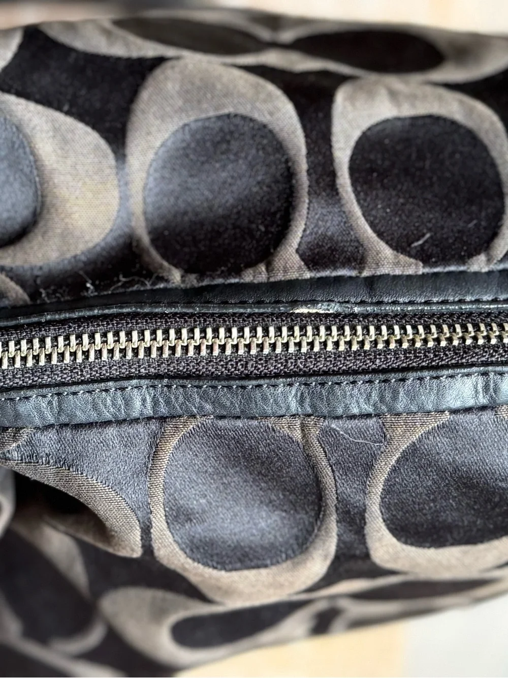 Coach Ali signature Hobo bag in black signature jacquard 2008